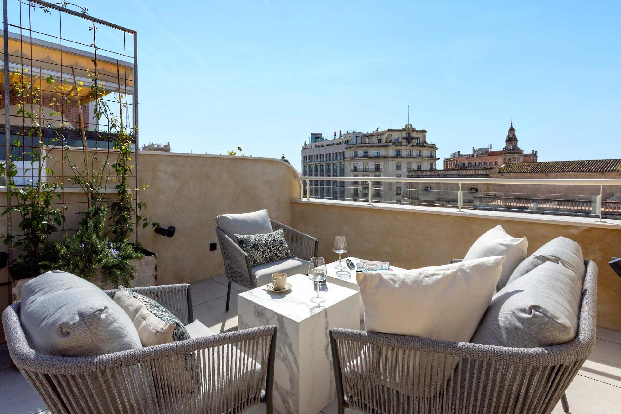 Genteel Home San Francisco Suites Sewilla Zewnętrze zdjęcie