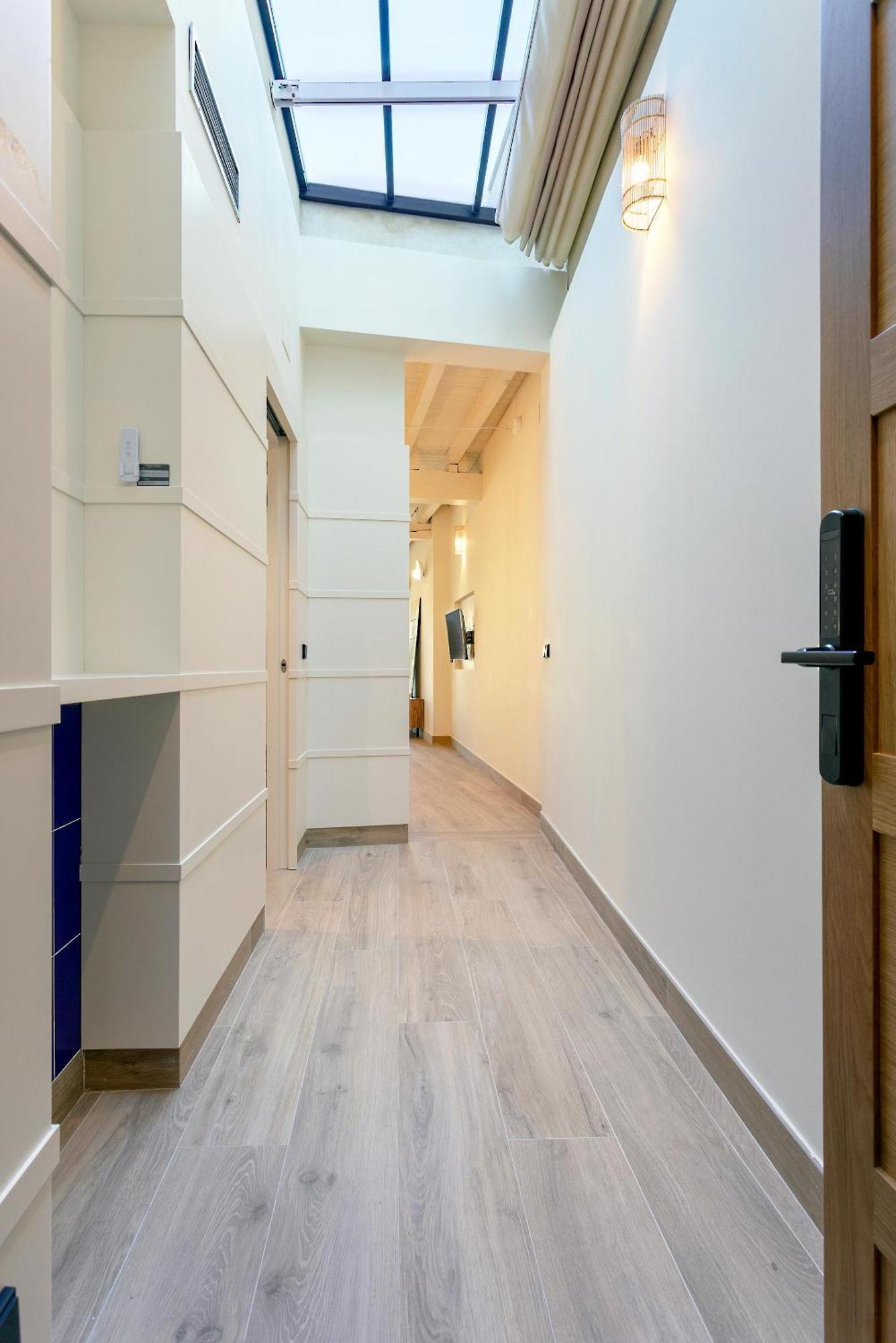 Genteel Home San Francisco Suites Sewilla Zewnętrze zdjęcie