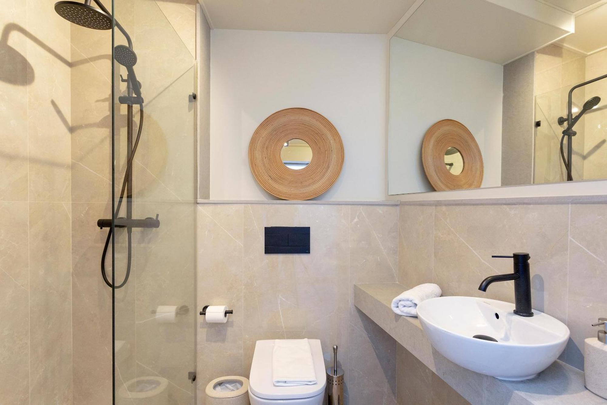 Genteel Home San Francisco Suites Sewilla Zewnętrze zdjęcie